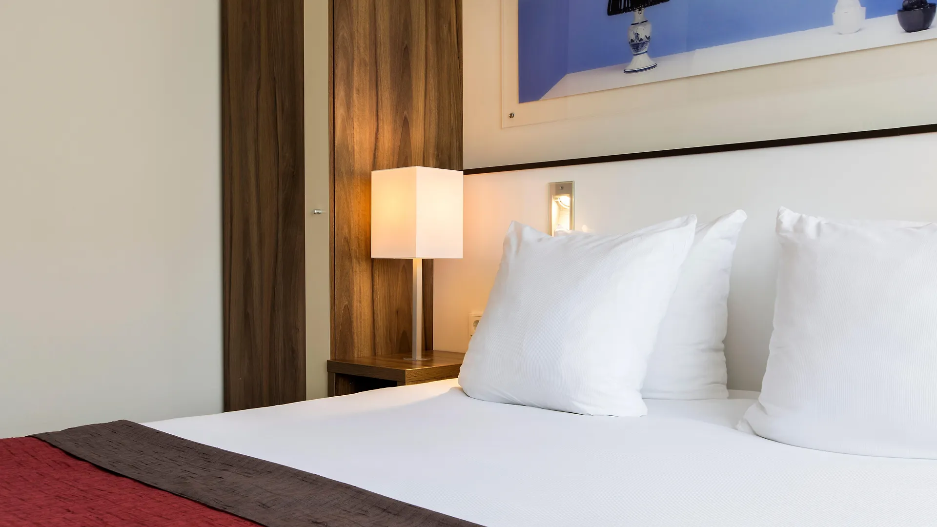 Holiday Inn Eindhoven Centre By Ihg location