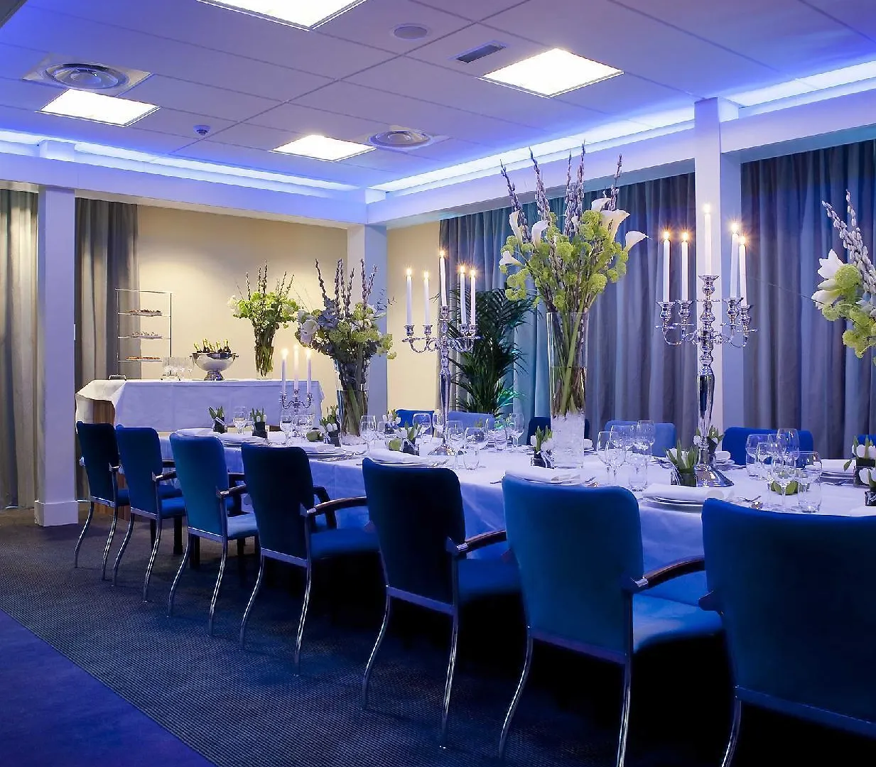 Holiday Inn Eindhoven Centre By Ihg 4*,  Netherlands